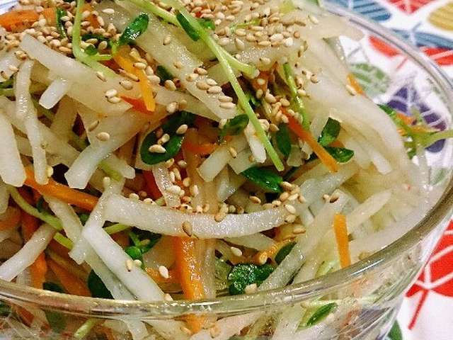 豆苗と大根の中華風サラダ☆